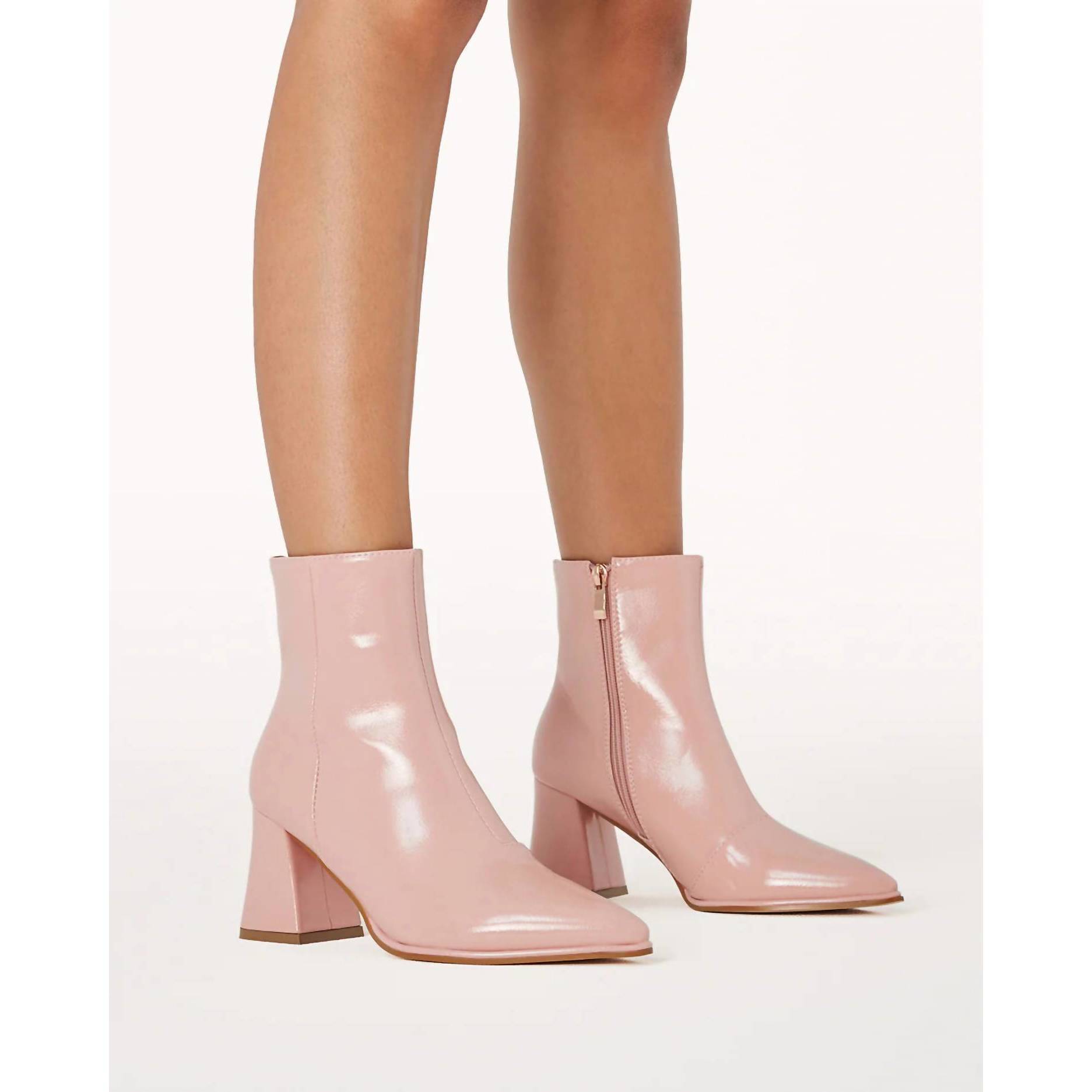 New Billini Women's Caden Boot In Fondant